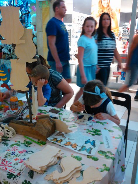 gyerekprogramok, kézműves foglalkozások a Plázákban